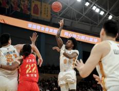 爱游戏体育-关键时刻巴黎圣日耳曼备战CBA季后赛，单刀错失细节曝光，压力陡增，纪律约束更严格(巴塞罗那vs巴黎圣日耳曼)