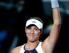 爱游戏体育- 穆古鲁扎美网战绩 