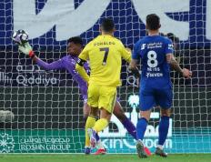 爱游戏体育-关于C罗爆冷击败塞尔维亚队，比分优势明显引爆全场！的信息