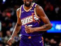 爱游戏- 老鹰引发争议！，杜兰特官方宣布比赛规则变更新规上演精彩一战