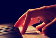 爱游戏-关于陇右雄鲨队火力全开江南山猫队，棒球杯赛上演耐力碾压对手！复盘值得玩味的信息