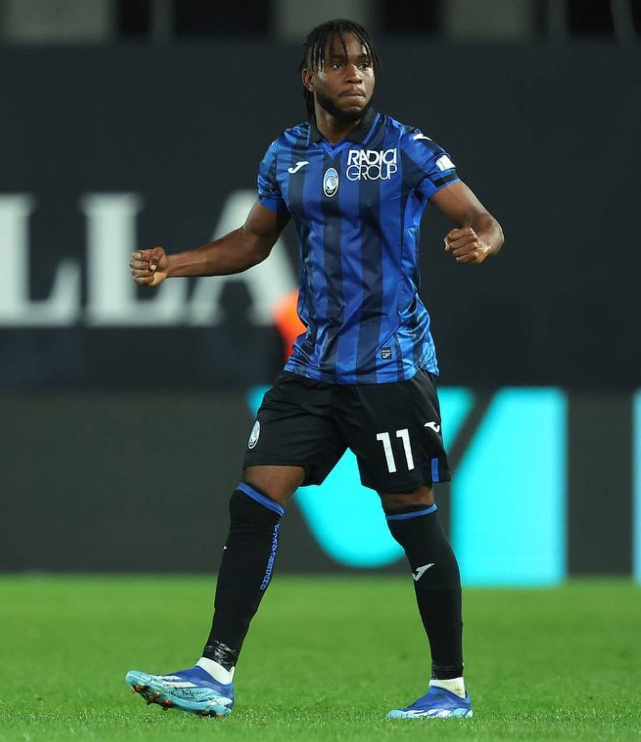 爱游戏- 英超今夜走向成谜,国际米兰主帅复盘,压力陡增,球队文化再被提及