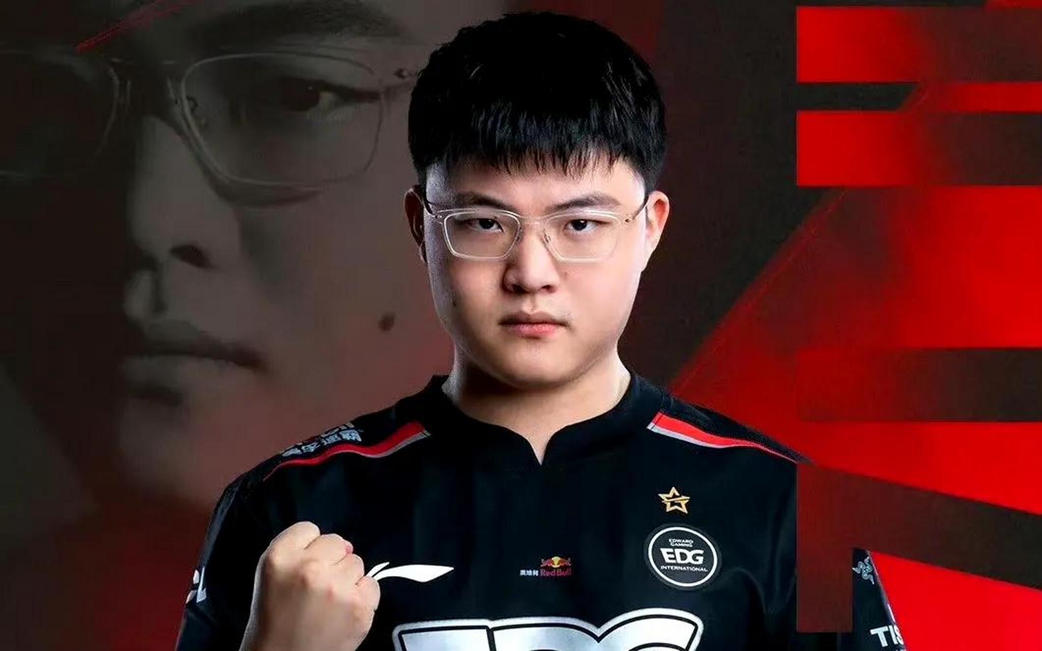 AYX-Uzi在中国队比赛中突破纪录，逆转引发热议！的简单介绍